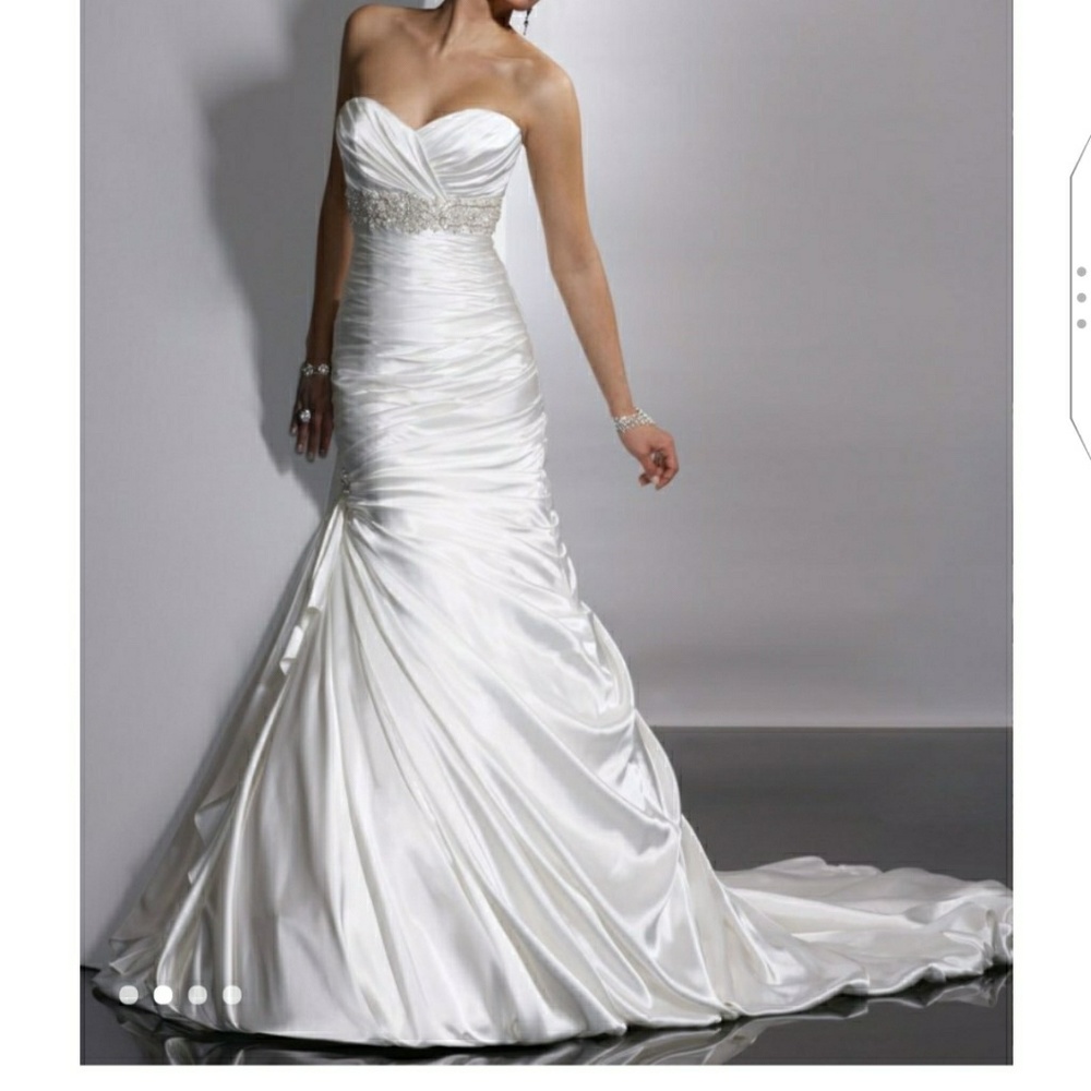 Brand New Maggie Sottero Adorae Wedding Dress